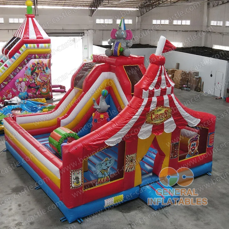  Circus funland